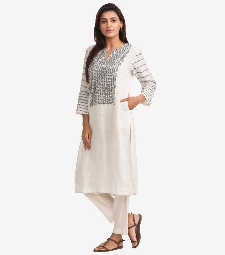 White Linen Embroidered Kurta